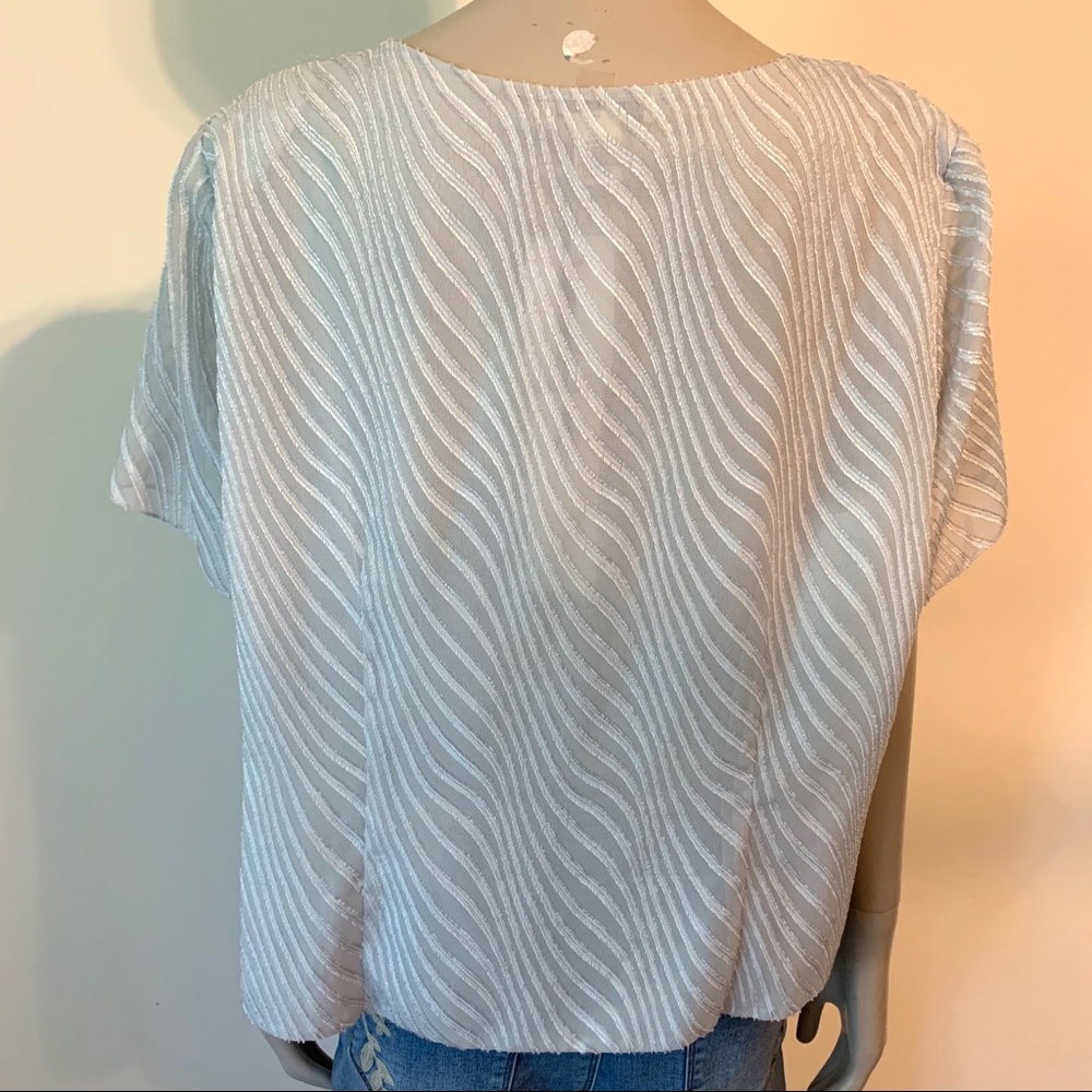 Rachel Zoe Textured Top - Picture 3 of 4